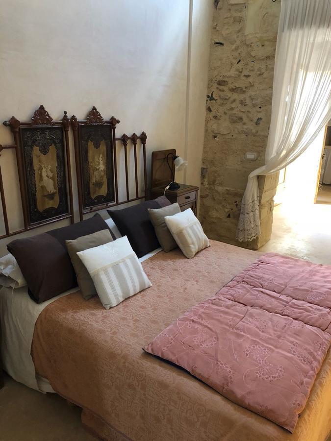 Borgo In Corte Bed & Breakfast Martano Exterior photo