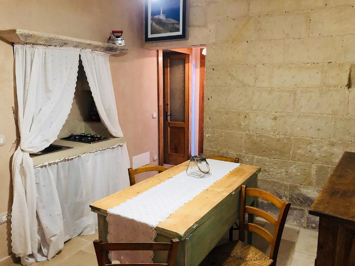 Borgo In Corte Martano Exterior photo
